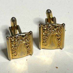 VTG Gold Tone Rectangular Shaped Ornate Scroll Designed Cuff Links Retro Gift